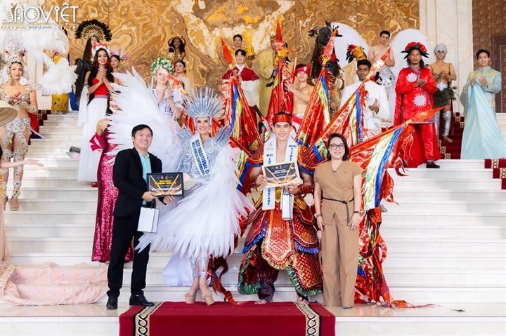 Đại diện Canada và Việt Nam đạt giải Trang phục Dân tộc đẹp nhất Hoa hậu & Nam vương Siêu mẫu Thể hình Thế giới 2025