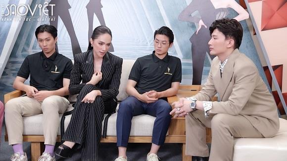 Dược Sĩ Tiến thẳng tay loại 2 học trò Hương Giang, “xích mích” nội bộ lên đến đỉnh điểm