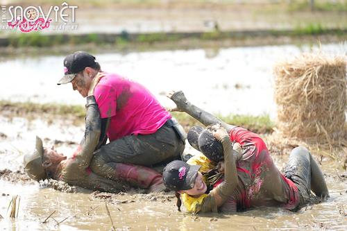 Dương Lâm nghẹn ngào, Negav rơi rớt hết hình ảnh