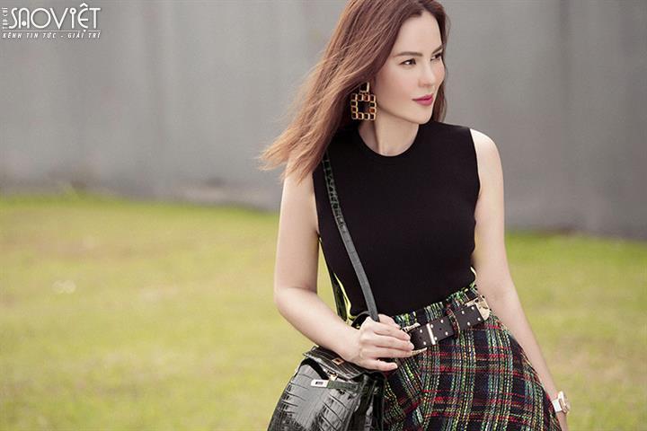 Hoa hậu Phương Lê sang chảnh xuống phố chào đón ngày 20/10