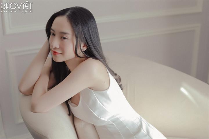 JUN VŨ ĐẾN TÌM ANH TÚ GIỮA ĐÊM CHỈ ĐỂ HÔN MỘT CÁI TRONG CHÌA KHOÁ TRĂM TỲ