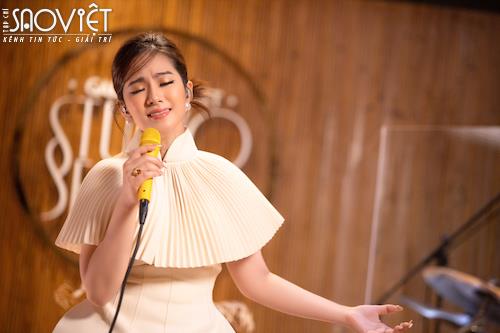 Lương Bích Hữu hát nhạc Jazz làm mới ca khúc của cố nhạc sĩ Trịnh Công Sơn