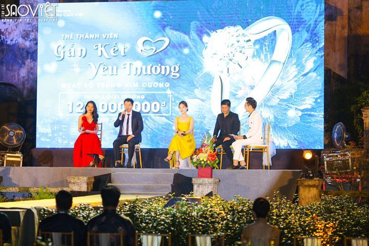 MC/Beauty Bloger Misoa Kim Anh - Vedette BST “ 𝐚𝐕𝐢𝐞𝐞𝐧𝐑𝐨𝐬𝐞” tại Ngày hội chăm sóc sắc đẹp ở Tp. Huế.