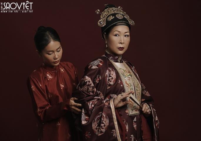 NSND Hồng Vân thần thái trong bộ ảnh Bình lĩnh của Mệnh phụ triều Nguyễn