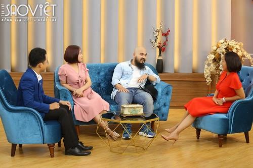 Ốc Thanh Vân “ngã ngửa” với chàng ca sĩ nhớ số điện thoại vợ là kì tích, cãi nhau chỉ vì việc “ăn gì cũng được”