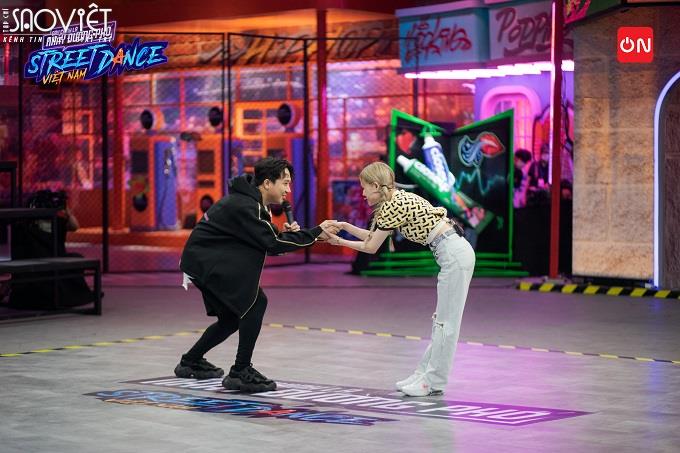 Street Dance Việt Nam tập 4: Luật thi đấu khắc nghiệt, Chi Pu, Trấn Thành đều rơi nước mắt