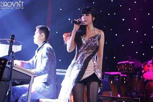 'Symphony Of Life' – Đêm nhạc độc đáo với hàng loạt những bài hát “bom  tấn”