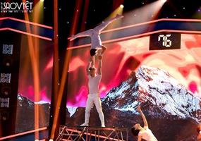 100 Giây Rực Rỡ: Tôn vinh nghề xiếc, nhóm Balance Brothers đoạt giải Nhất tuần thứ 2