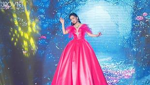 Ca sĩ Hà Phương báo hiệu cuộc “bùng nổ” trong thời gian tới