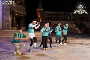 Dàn cát Đấu trường gia tốc dốc sức để giành lấy chiếc Cúp Ánh Sáng