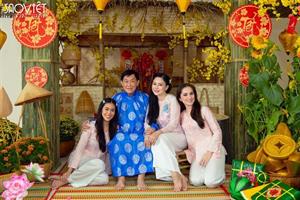 Doanh nhân Thuỷ Tiên tươi trẻ sánh đôi với con gái