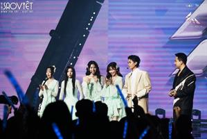 Em Xinh Bích Phương “nhắc khéo” Tăng Duy Tân khi bị MC Trấn Thành “chất vấn”