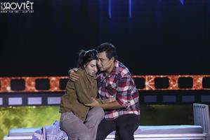 Giám khảo Phương Điền khen ngợi Phương Uyên bản lĩnh, làm chủ tốt sân khấu