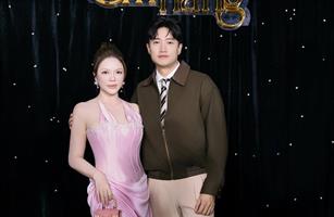 Lý Nhã Kỳ quyến rũ gợi cảm bên nam thần Quốc Trường