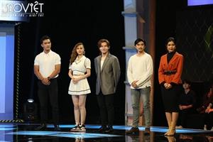 MC Quyền Linh liên tục “há hốc” mồm vì các đội chơi tham gia “Chọn đâu cho đúng”