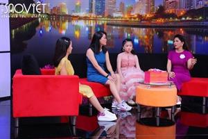 Mẹ bắt con “cầm kỳ thi họa”, cô bé 8 tuổi thổ lộ chỉ thích học thiết kế thời trang