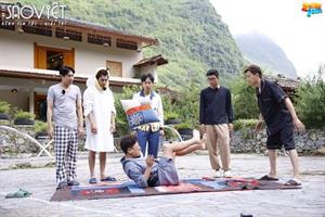 Ngô Kiến Huy “ngất lịm” vì tình thương của các anh em