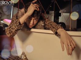 Ngô Kiến Huy tung hình đội vương miện đón tuổi mới và sẵn sàng tưng bùng cùng fan