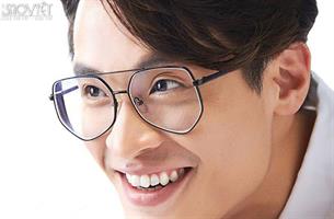 Những sản phẩm làm đẹp cực hot trong mùa hè của các ngôi sao