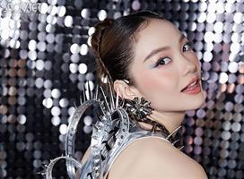 Quốc tế phụ nữ 8/3 đặc biệt của Minh Hằng