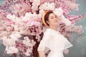 Tết đến Xuân sang, Lý Nhã Kỳ khoe vẻ đẹp nền nã trong tà áo dài