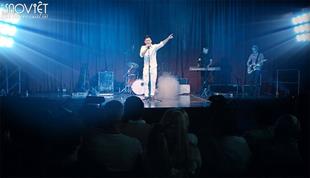 Trọng Hiếu tri ân khán giả Đức bằng một minishow tại quê hương