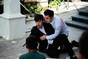 Ưng Hoàng Phúc sững sờ vì mất cánh tay phải đắc lực 