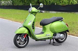Vespa GTS300 giá 120 triệu - đòn đánh mạnh vào SH300i