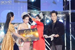 Võ Hồ Xuân Hương đăng quang Á hậu 1 tại chung kết Hoa hậu Doanh nhân Việt Nam Thế Giới 2022