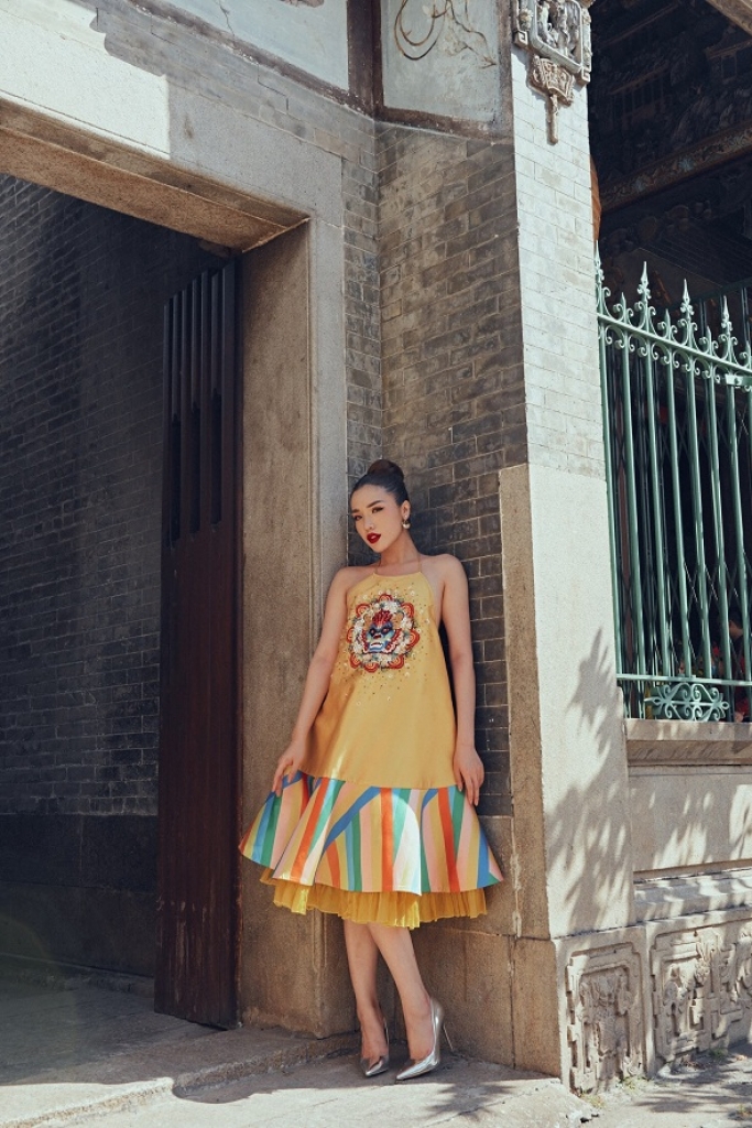 a hau khanh phuong dep kieu ky trong bo anh don tet