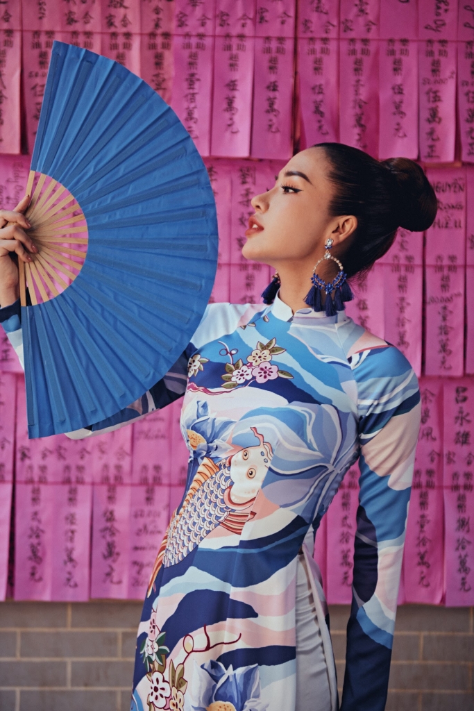 a hau khanh phuong dep kieu ky trong bo anh don tet