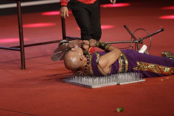 ky tai lo dien thanh bach moi ao thuat gia nguyen duc nha dan dung dam cuoi lan thu 25 cua minh