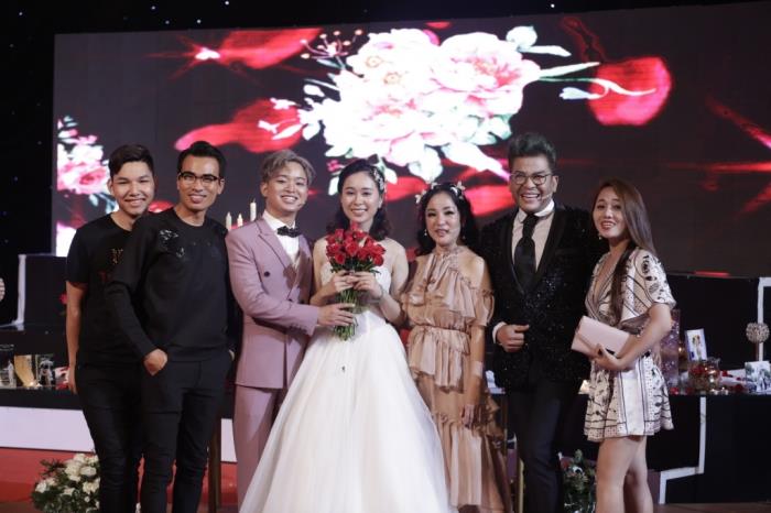 ky tai lo dien thanh bach moi ao thuat gia nguyen duc nha dan dung dam cuoi lan thu 25 cua minh