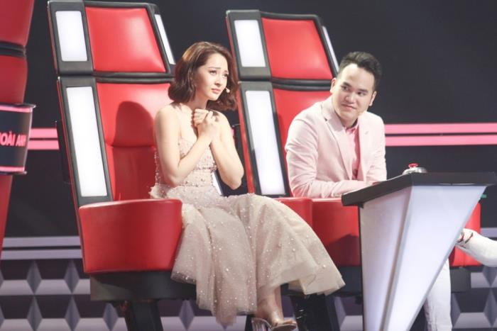 the voice kids 2018 bao anh khac hung hoang mang khi het thi sinh ma van chua du thanh vien