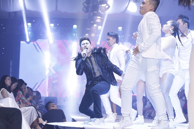 nguyen vu thoi trang doanh nhan 4