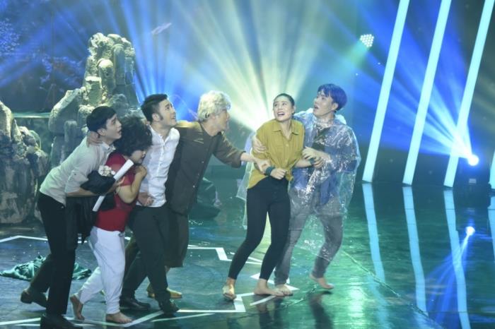 chinh thuc lo dien top 4 xuat sac nhat nguoi nghe si da tai 2018