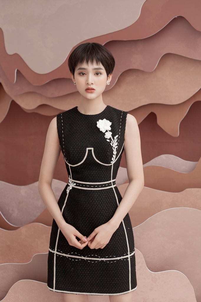 hien ho hoa quy co co dien trong bo anh moi