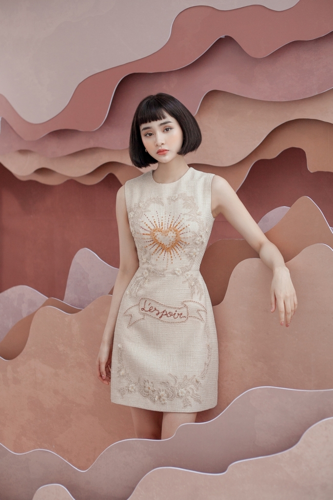 hien ho hoa quy co co dien trong bo anh moi