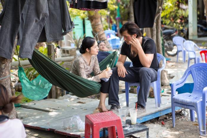 ke nguoc dong bat ngo ngung chieu