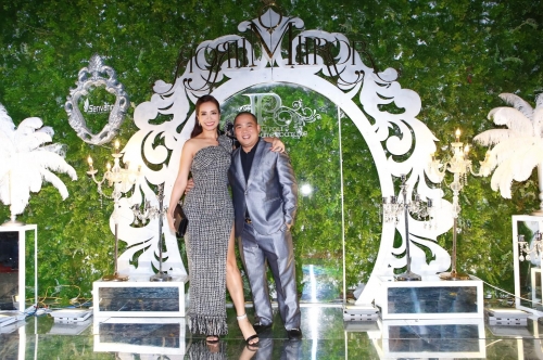 Vợ chồng Thúy Hạnh - Minh Khang 