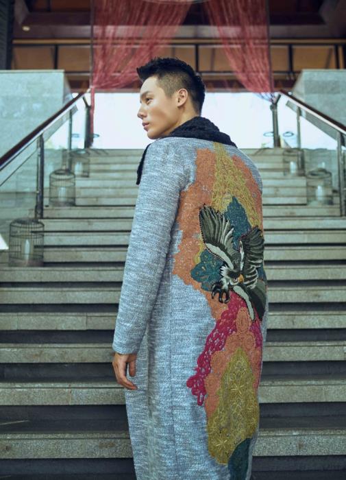 nam vuong cao xuan tai lanh lung cuc chat trong loat anh moi