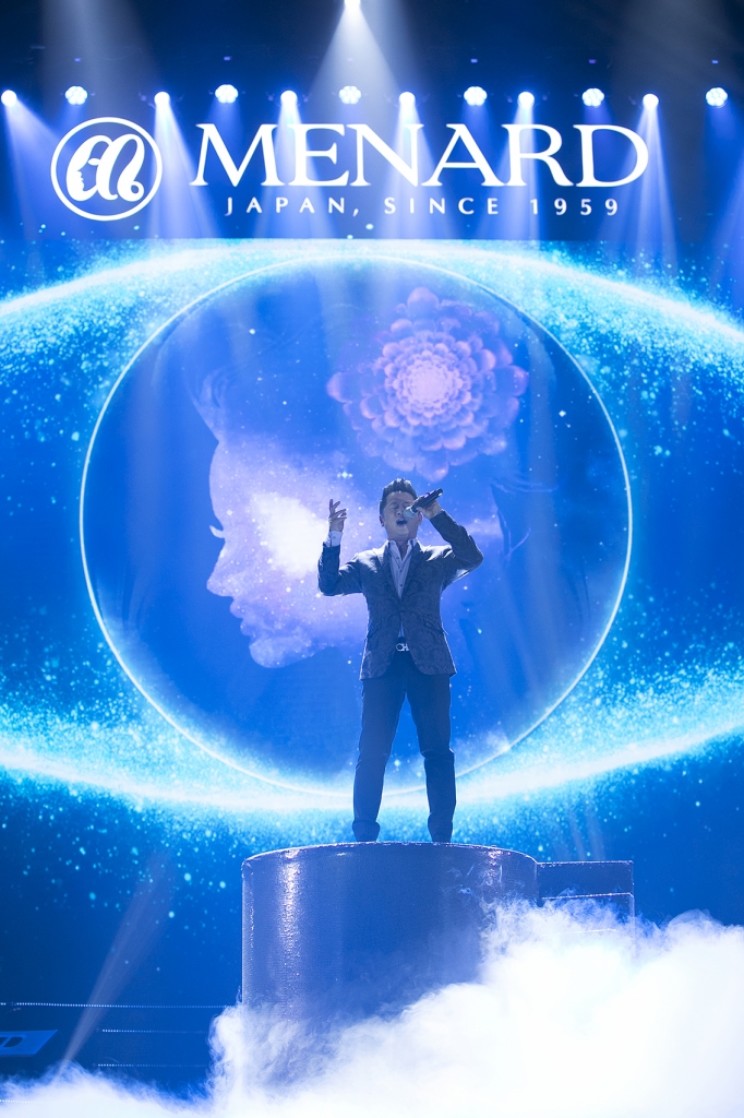 nghet tho voi phan trinh dien an tuong cua ha anh tuan bui anh tuan tai dai nhac hoi son ii em mo