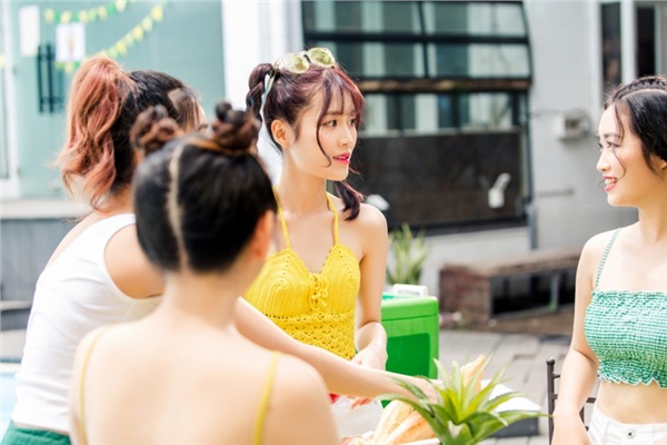 ‘Người yêu tin đồn’ của Tùng Maru (Uni5) tình tứ bên Nicky (Monstar) 3