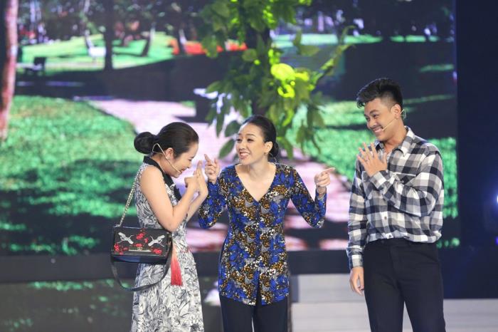 nhung cau chuyen tinh cua top 5 en vang nghe si