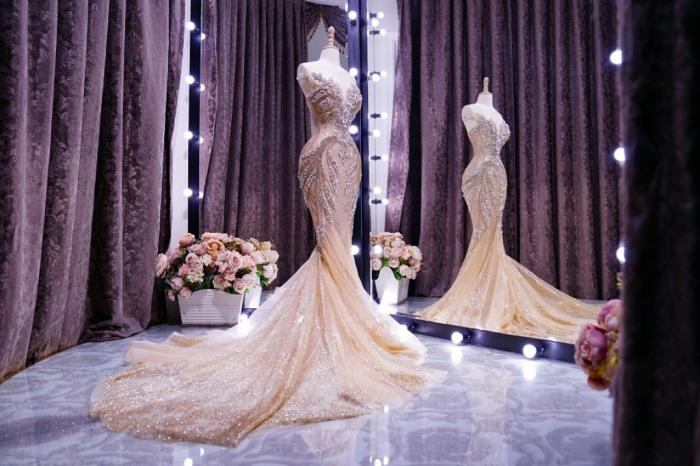 phuong nga va chiec vay co 1 0 2 se toa sang dem cuoi miss grand 2510