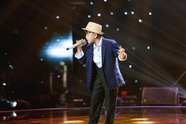 Ngắm style 'cá»±c chất' cá»§a hai 'hoà ng tá» nhÃ'Â ÄÆ°á»£c Soobin khen nức ná» tại The Voice Kids 3