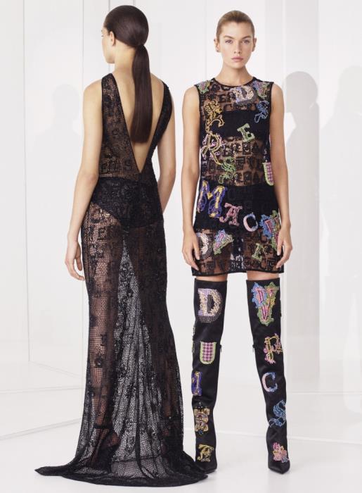 versace ra mat bo suu tap nu resort xuan he 2019