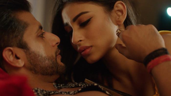 Rocky và Shivanghi (2)