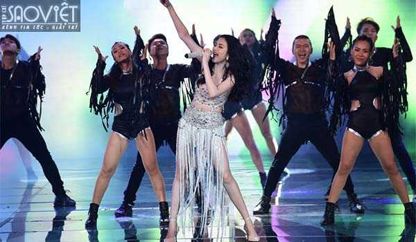 Thiều Bảo Trang thiêu đốt sân khấu thae Remix